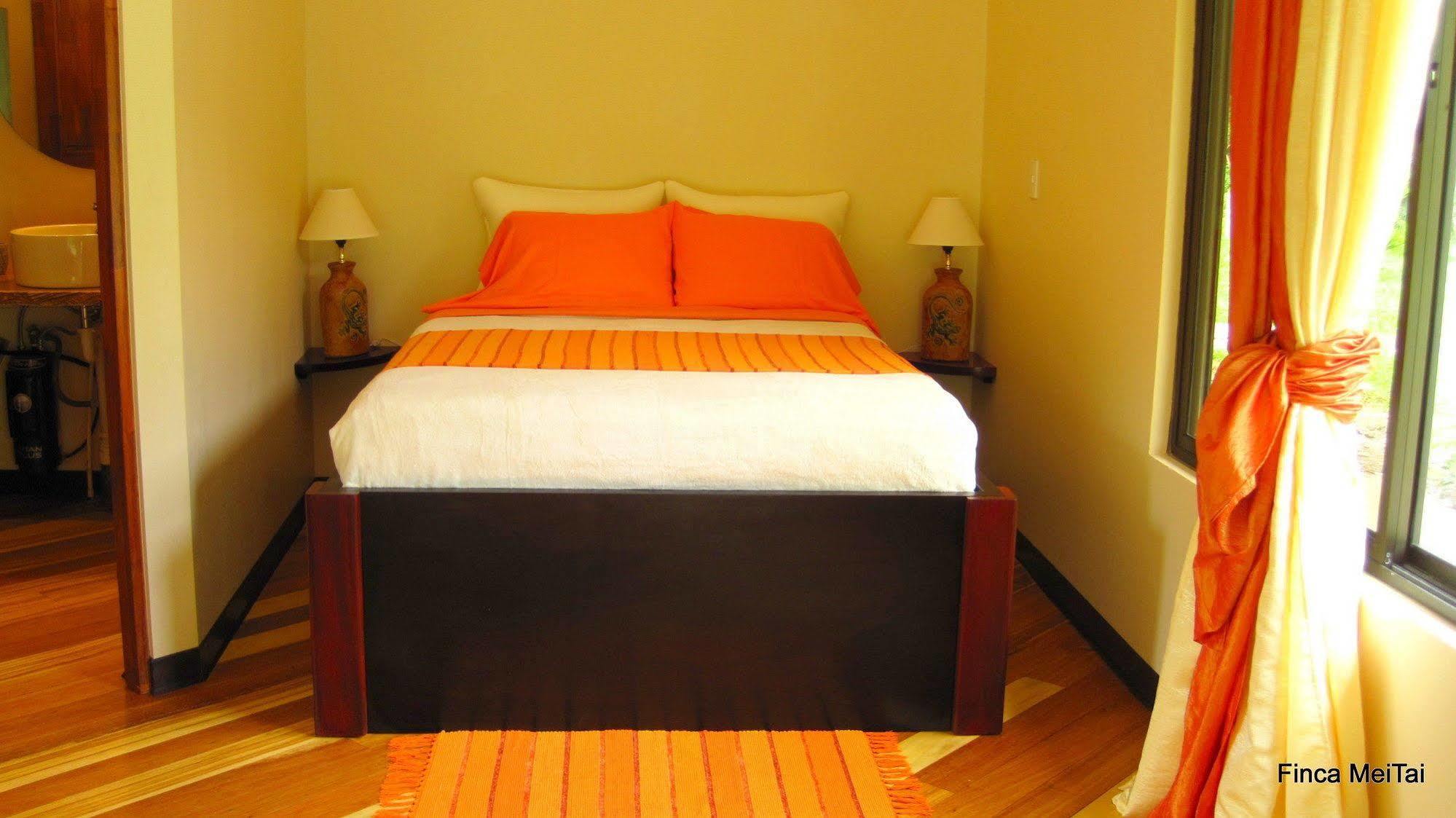 Finca Mei Tai B&B&Cacao Farm Bijagua Ngoại thất bức ảnh